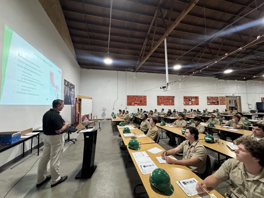 A training session for new tradespeople